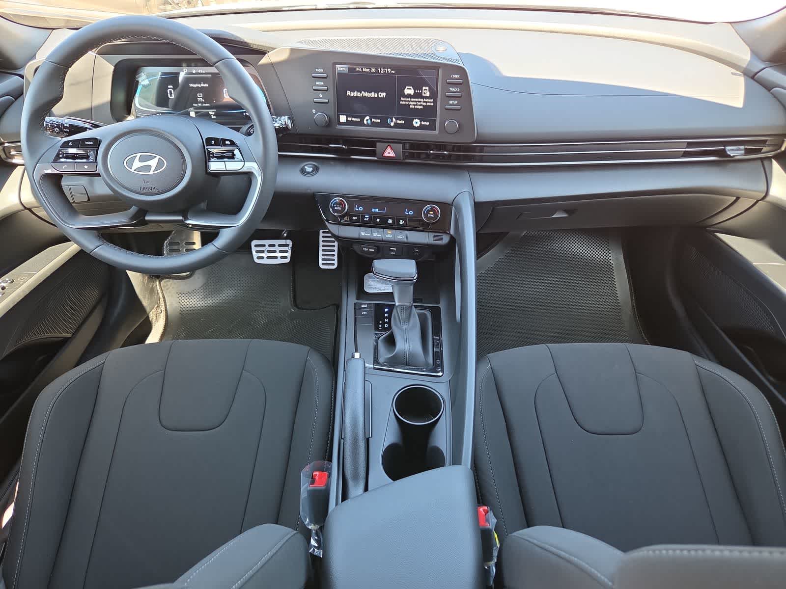 Thumbnail: 2026 Hyundai Elantra - 14