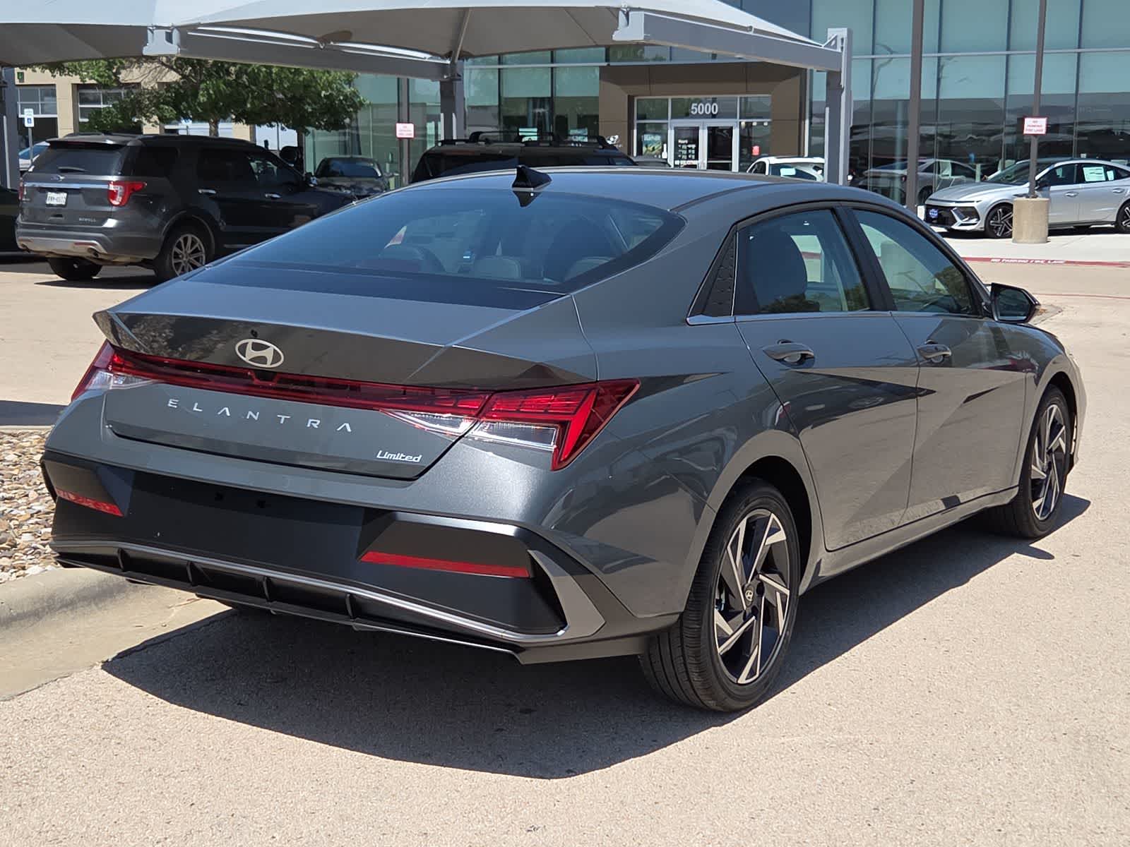 Thumbnail: 2026 Hyundai Elantra - 7
