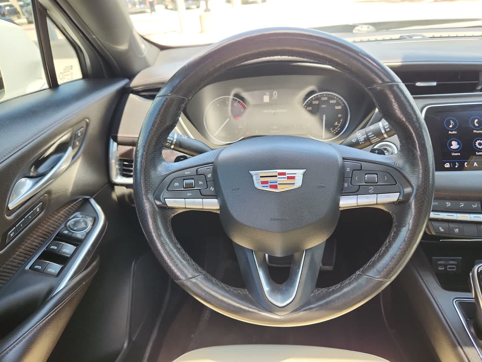 Thumbnail: 2021 Cadillac XT4 - 19