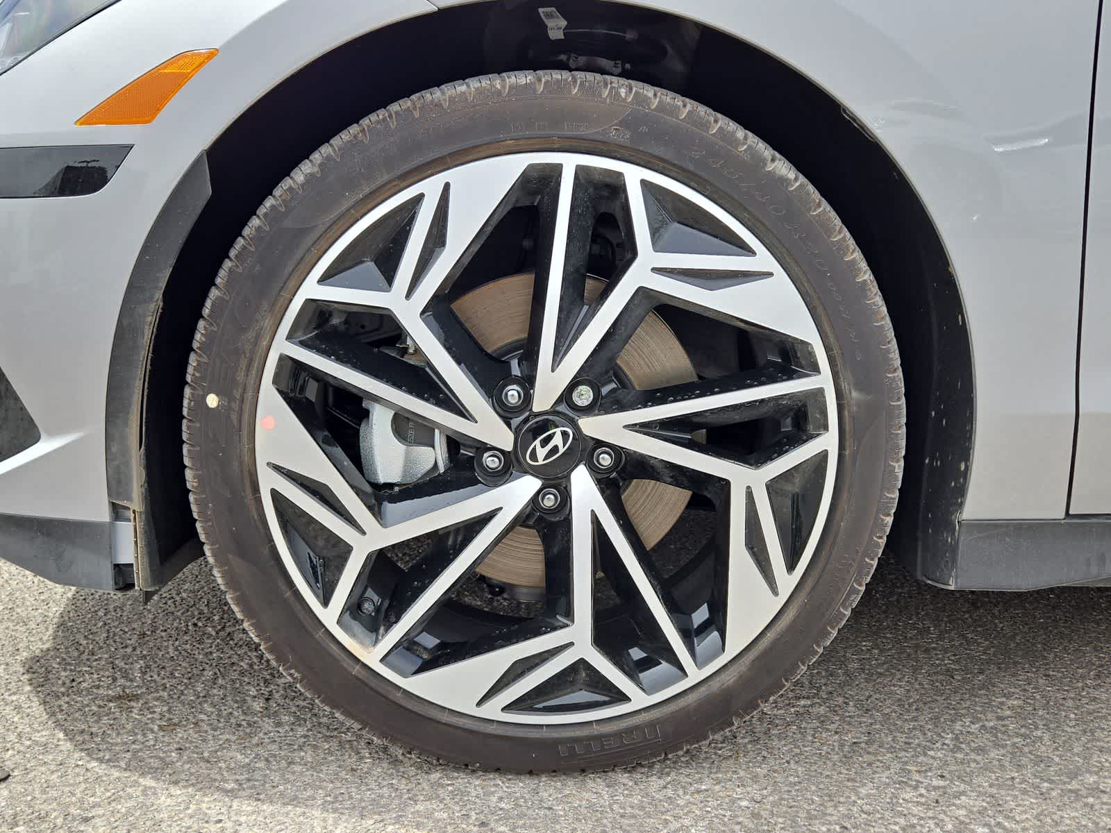 Thumbnail: 2025 Hyundai Ioniq 6 - 16