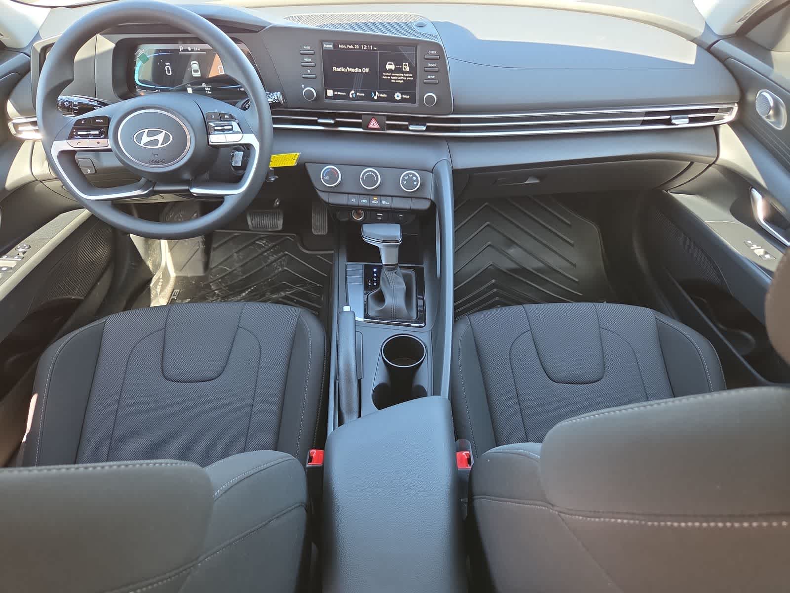 Thumbnail: 2026 Hyundai Elantra - 14