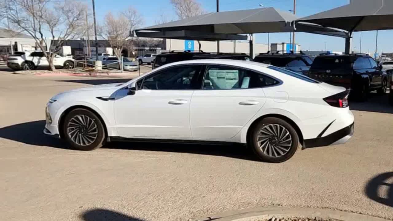 Thumbnail: 2025 Hyundai Sonata - 5
