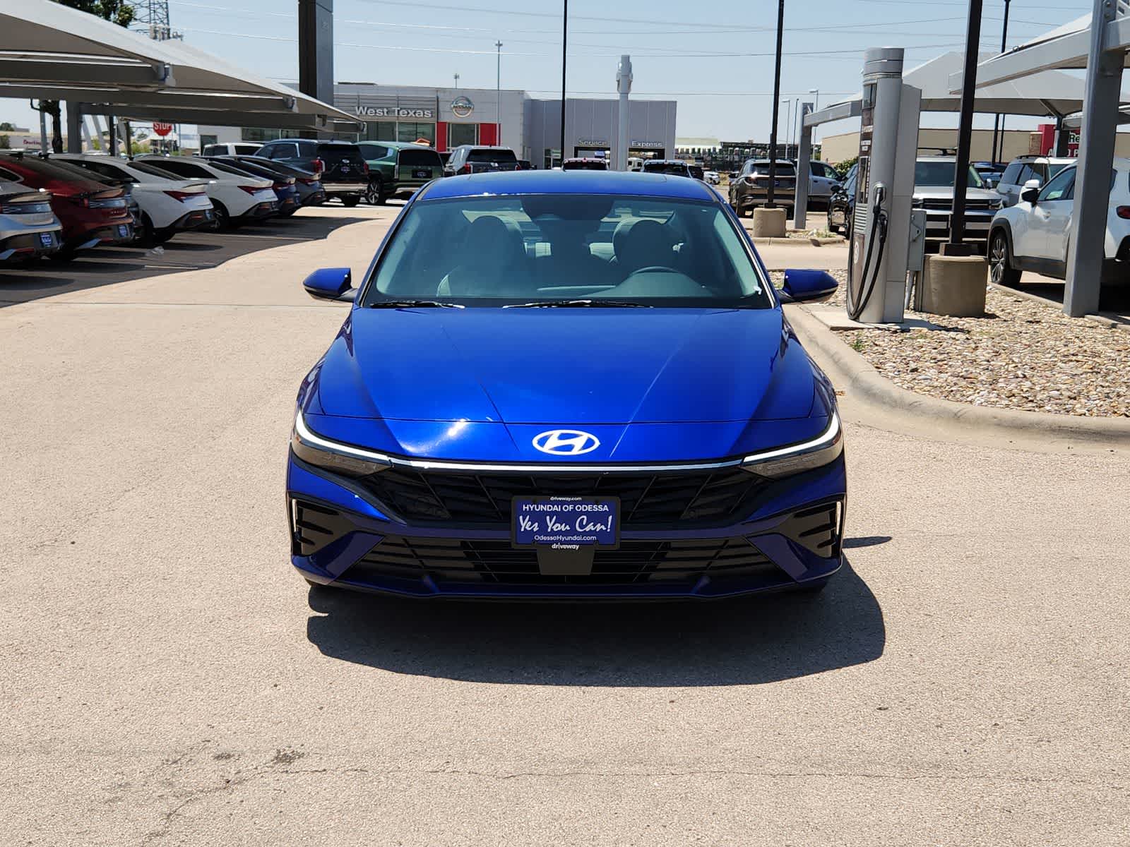 Thumbnail: 2025 Hyundai Elantra - 3