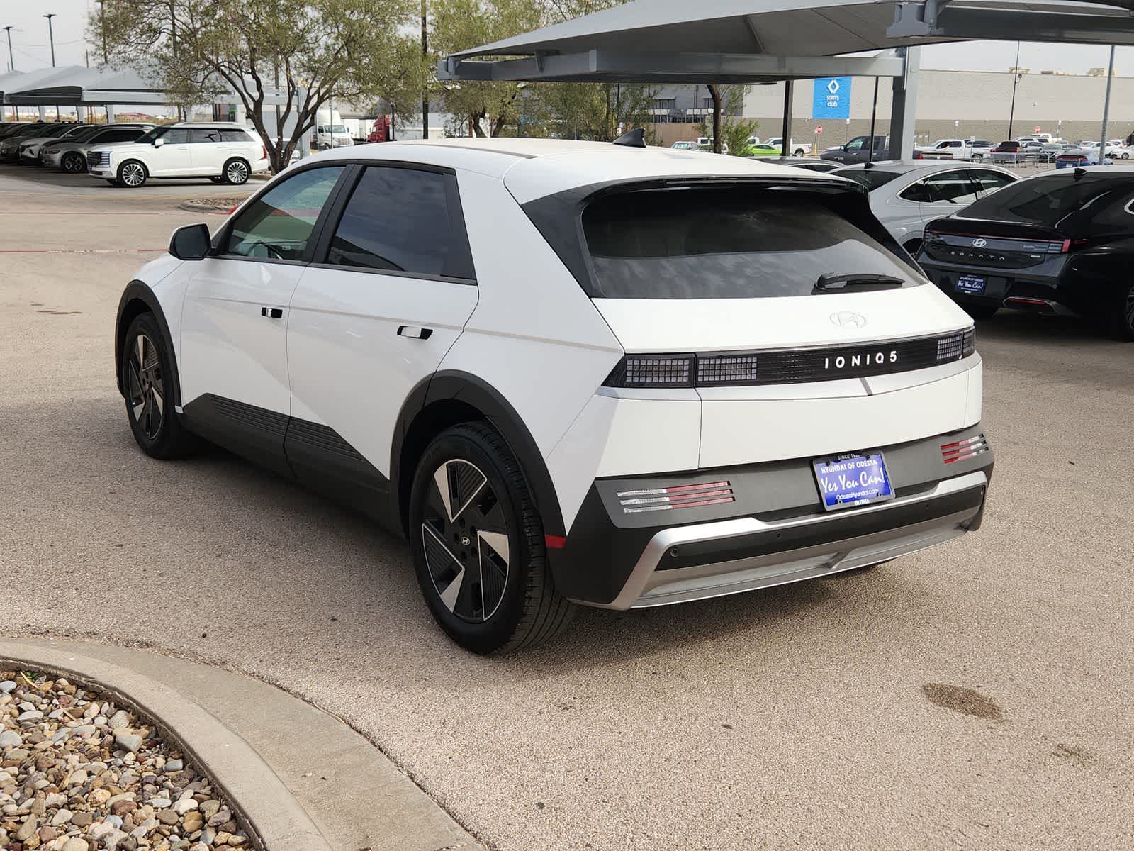 Thumbnail: 2026 Hyundai Ioniq 5 - 6