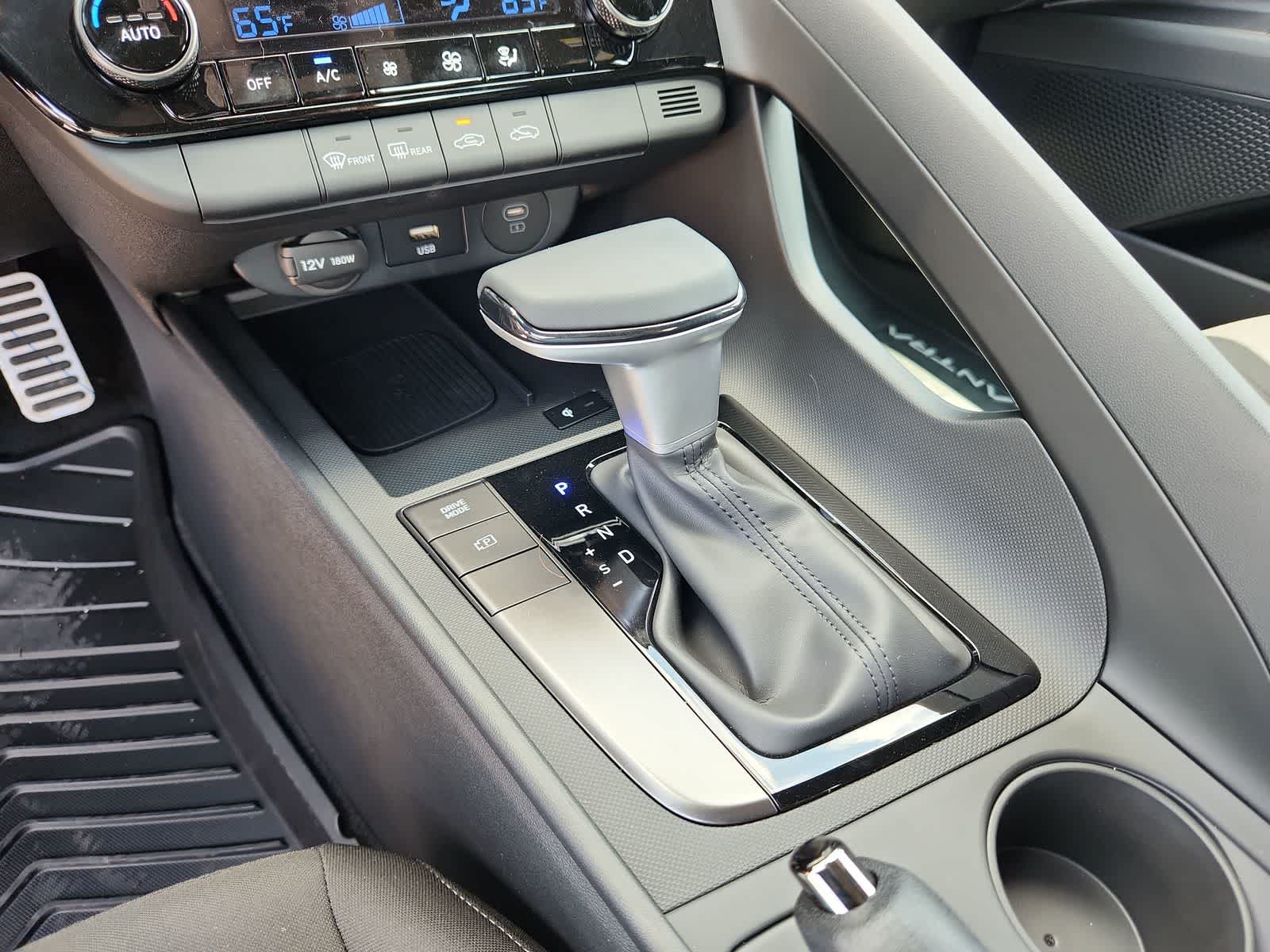 Thumbnail: 2025 Hyundai Elantra - 21