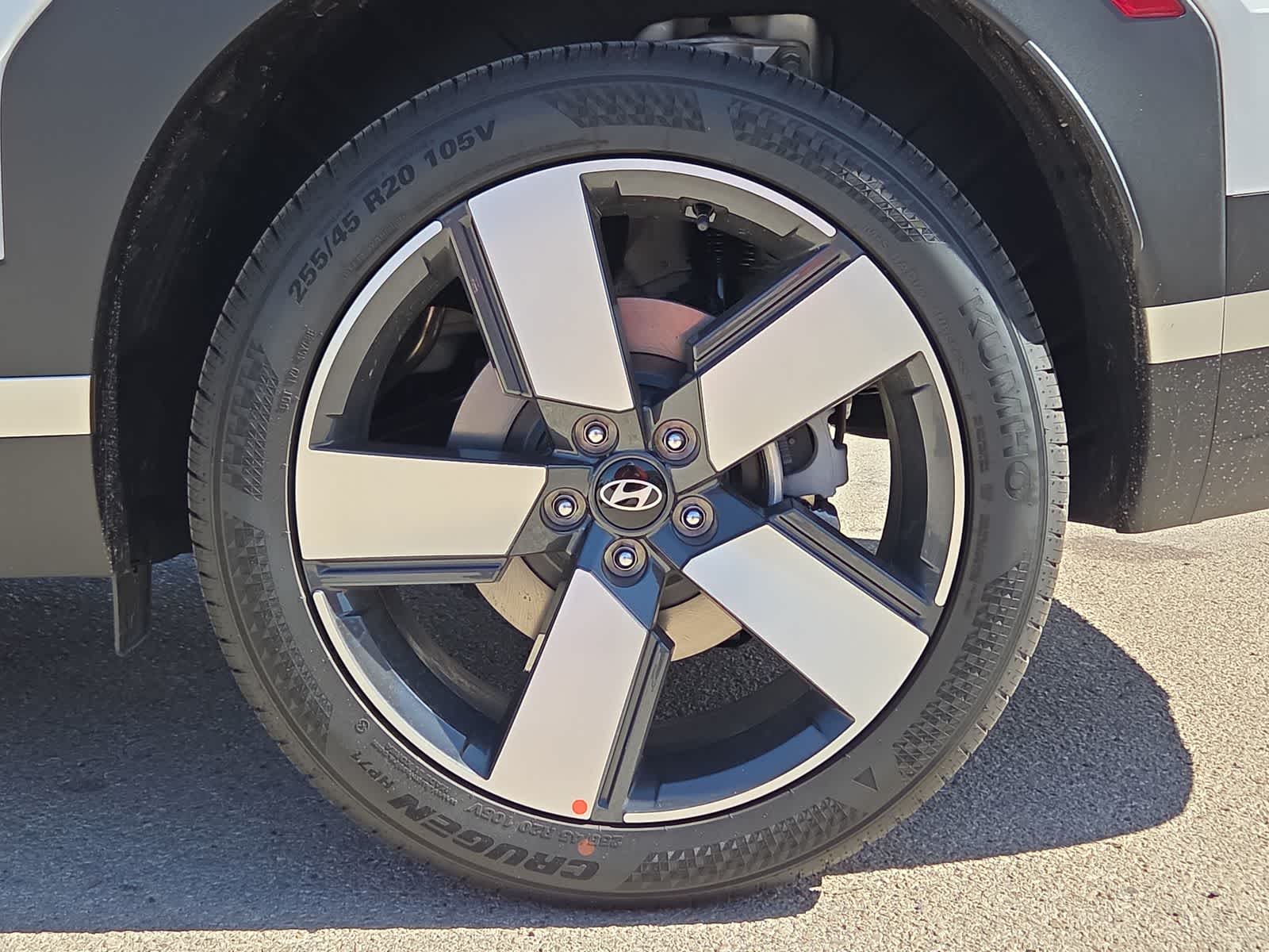 Thumbnail: 2026 Hyundai Santa Fe - 12