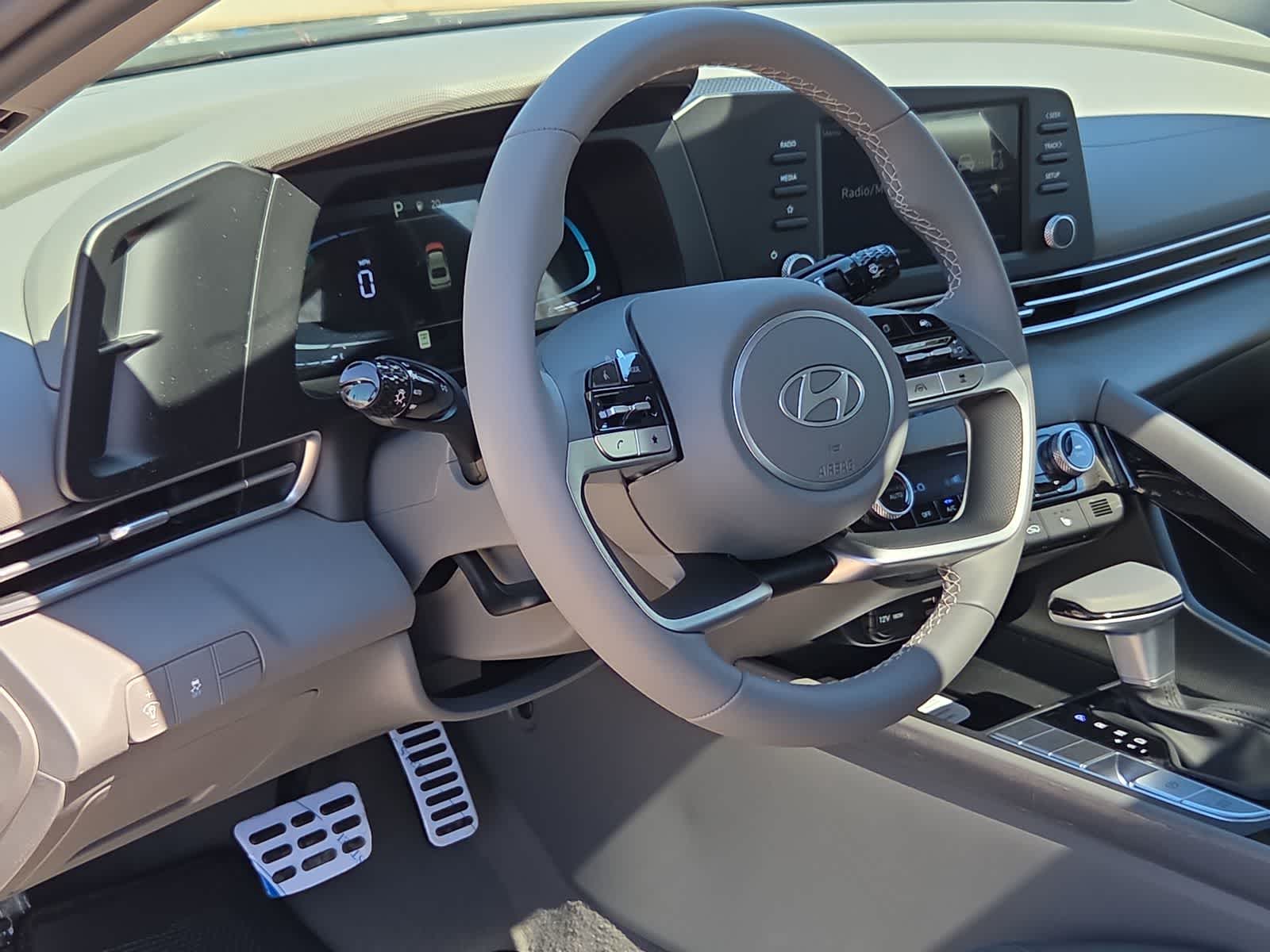 Thumbnail: 2026 Hyundai Elantra - 10