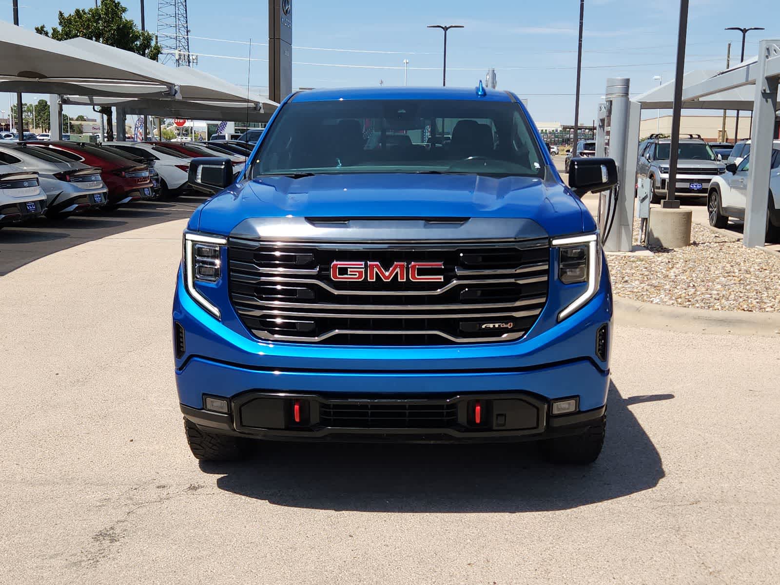 Thumbnail: 2022 GMC Sierra 1500 - 3