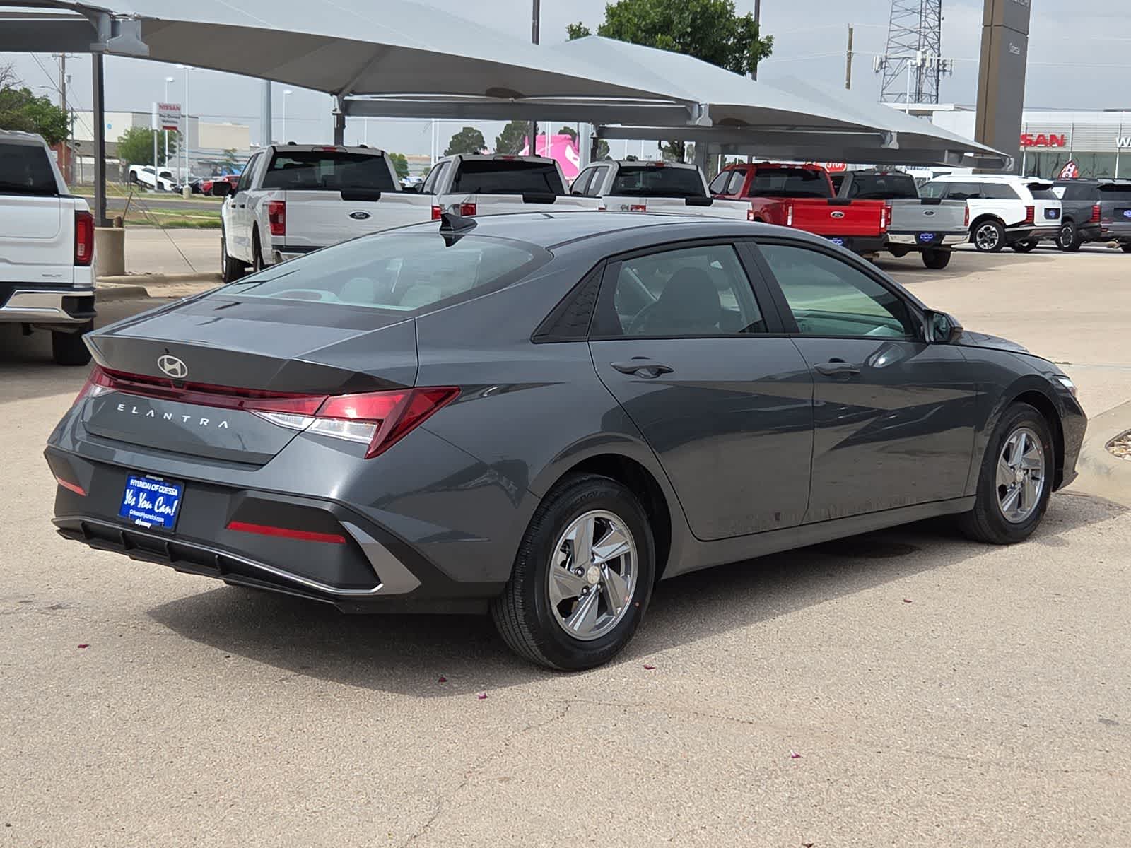 Thumbnail: 2026 Hyundai Elantra - 8