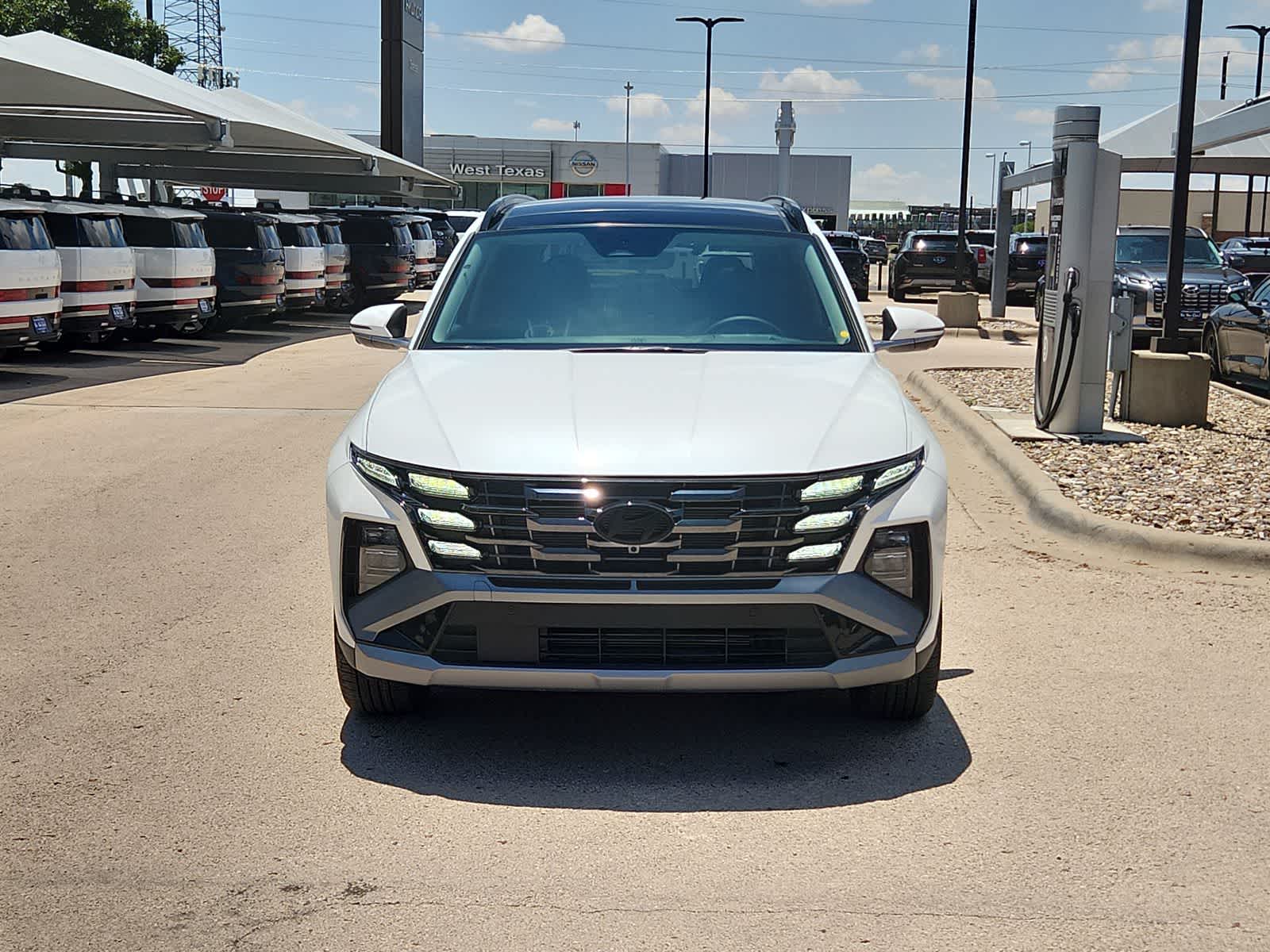 Thumbnail: 2025 Hyundai Tucson - 3