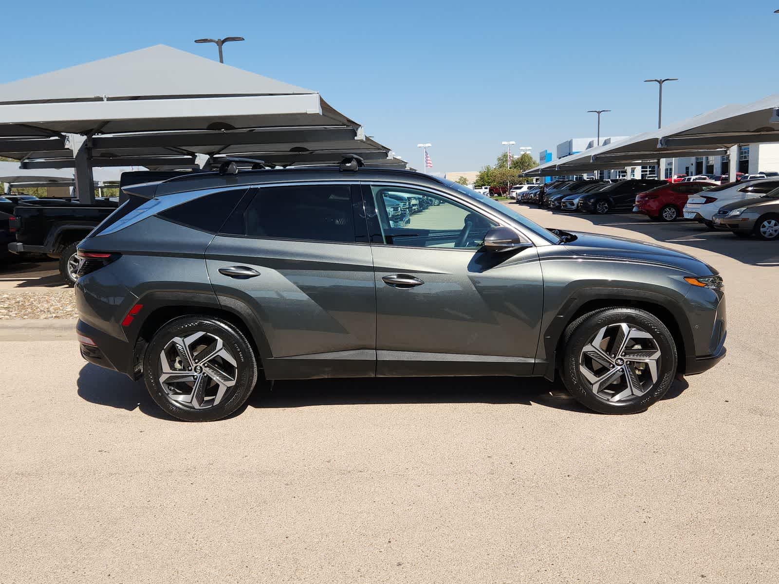 Thumbnail: 2023 Hyundai Tucson - 9