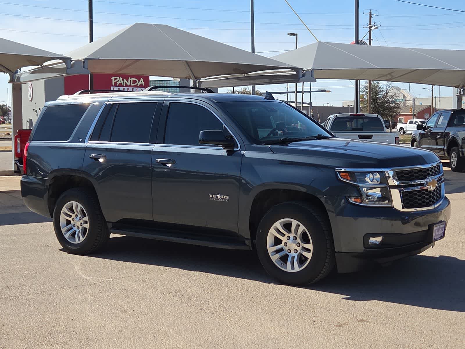 Thumbnail: 2019 Chevrolet Tahoe - 2