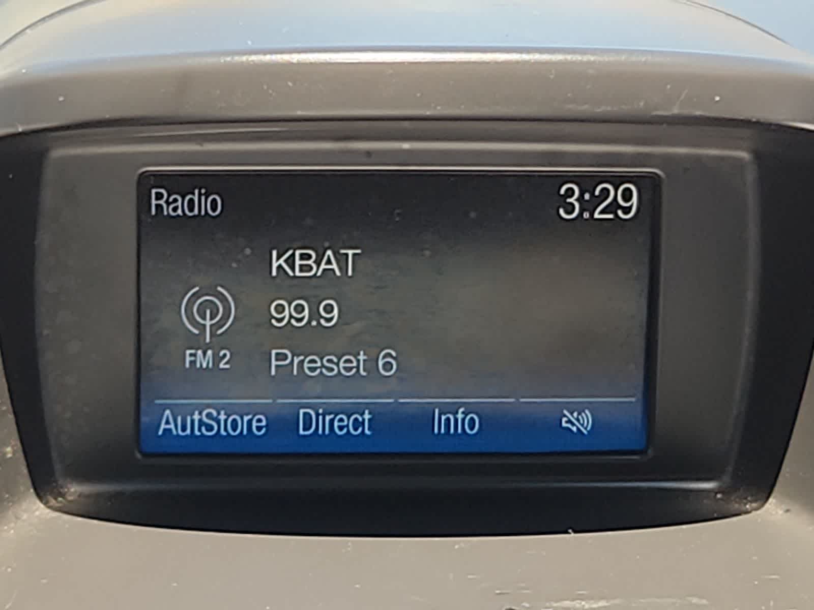 2018 Ford Fiesta SE 24