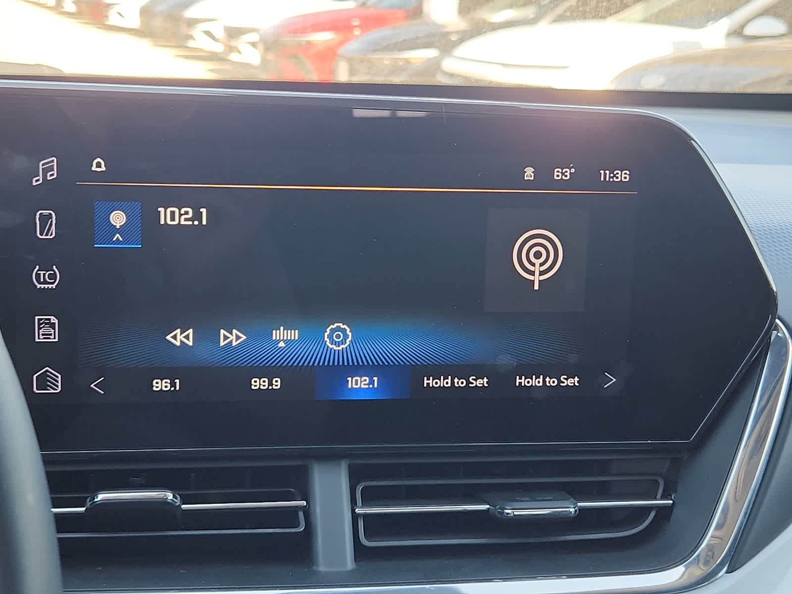 Thumbnail: 2025 Chevrolet Trax - 24