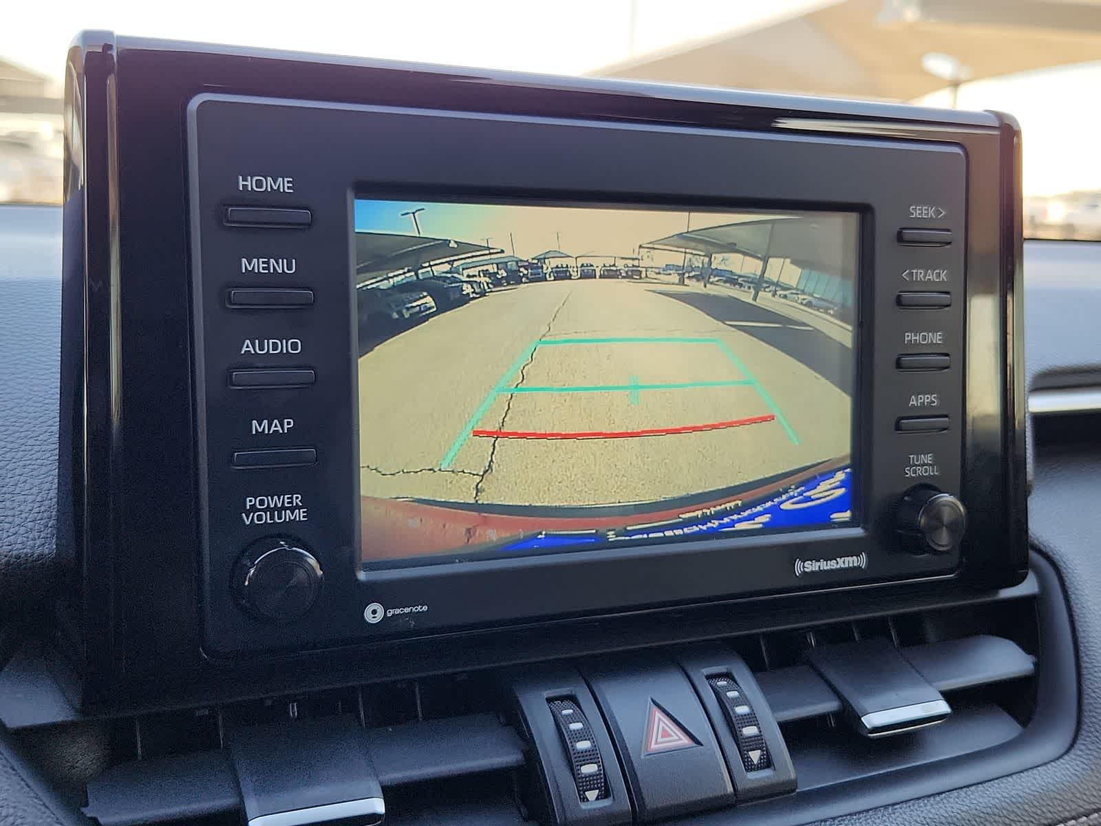 Thumbnail: 2020 Toyota RAV4 - 25