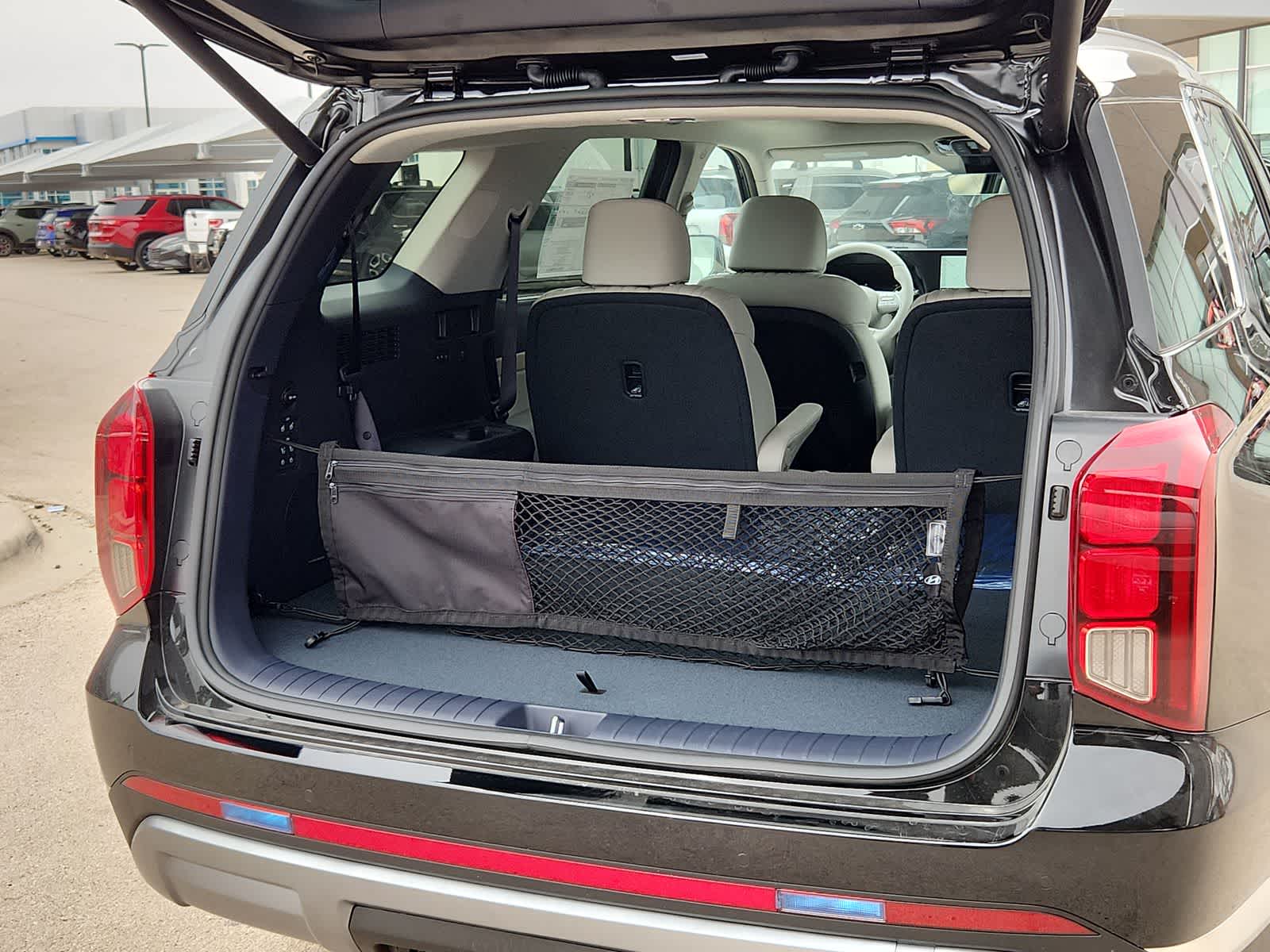 Thumbnail: 2025 Hyundai Palisade - 27