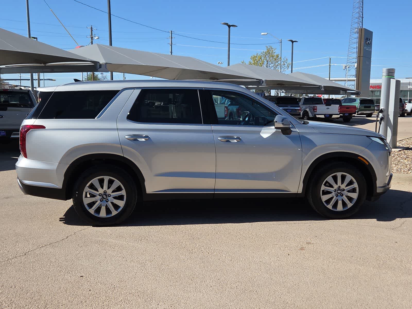 Thumbnail: 2025 Hyundai Palisade - 9