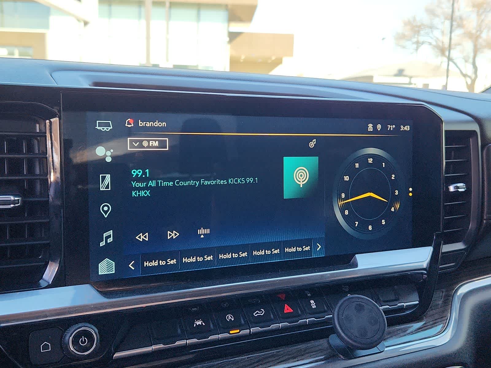 Thumbnail: 2023 Chevrolet Silverado 1500 - 24