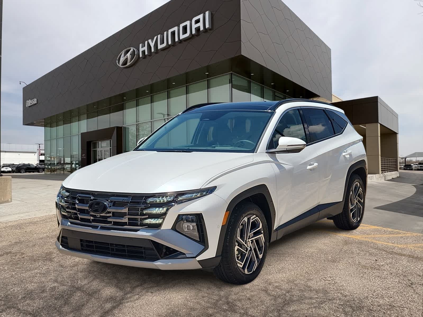 Thumbnail: 2025 Hyundai Tucson - 1