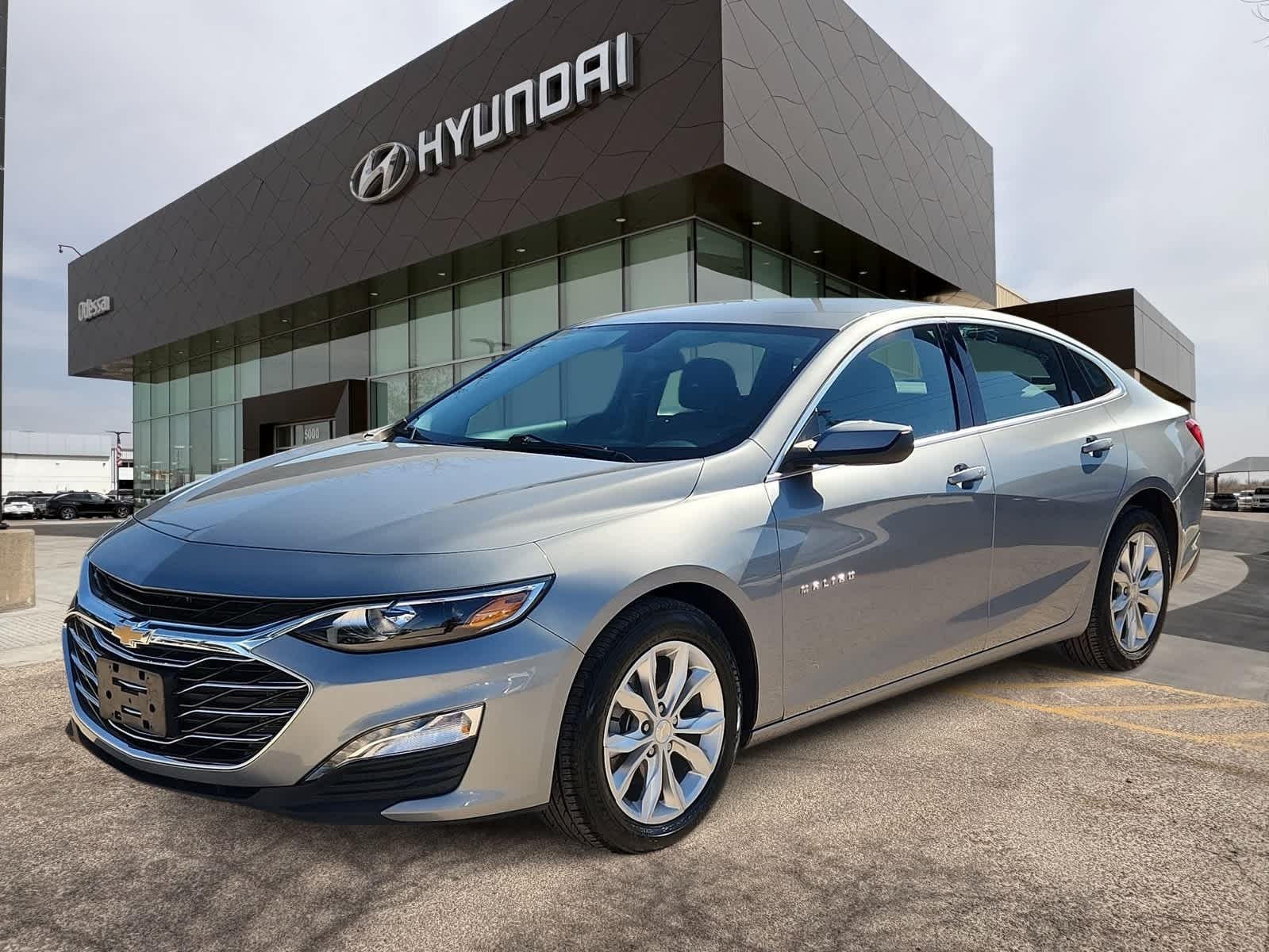 Thumbnail: 2024 Chevrolet Malibu - 1