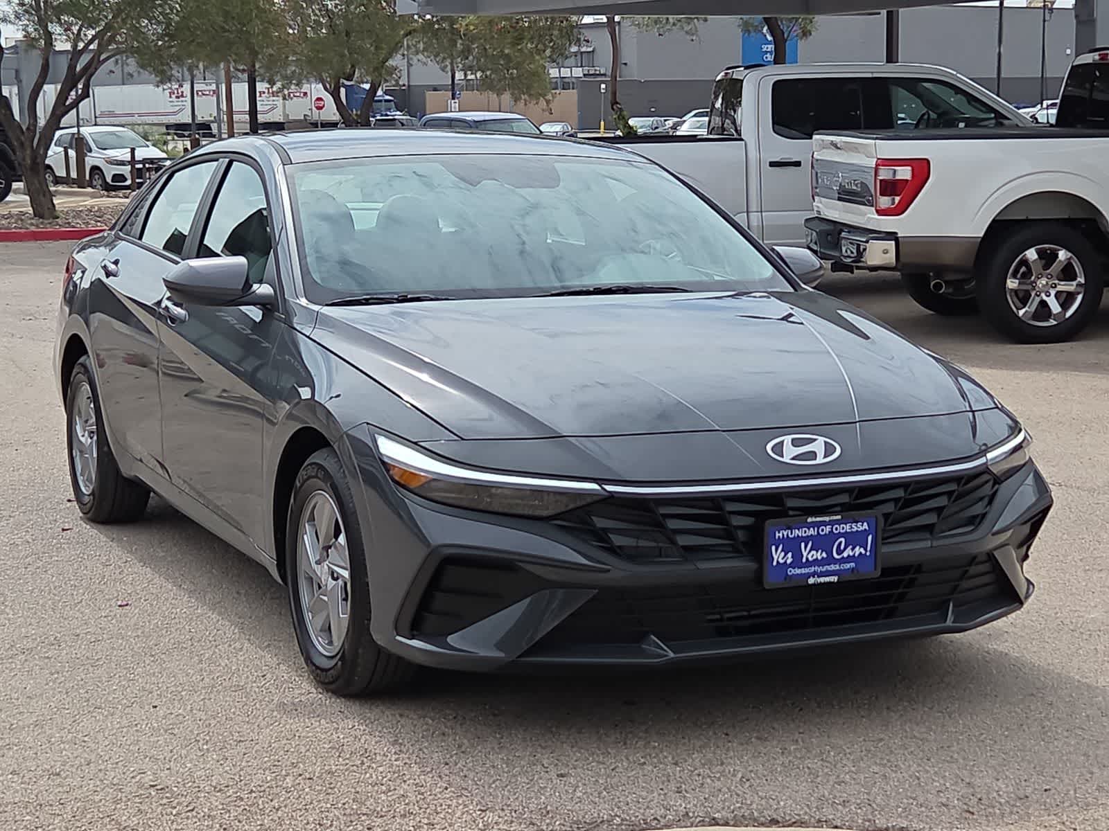 Thumbnail: 2026 Hyundai Elantra - 3