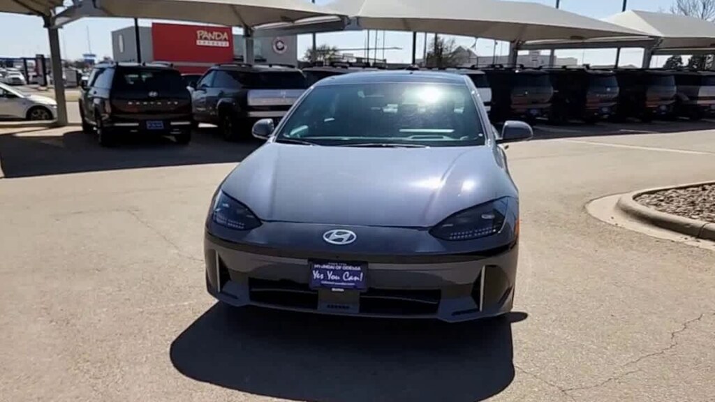 New 2025 Hyundai IONIQ 6 Limited Sedan