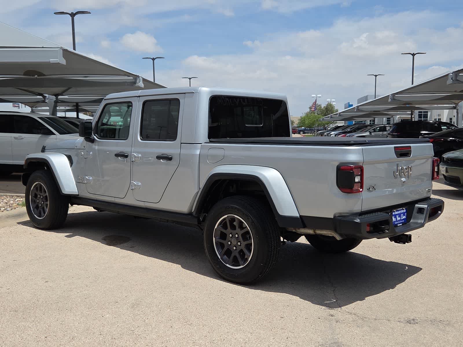 Thumbnail: 2023 Jeep Gladiator - 6