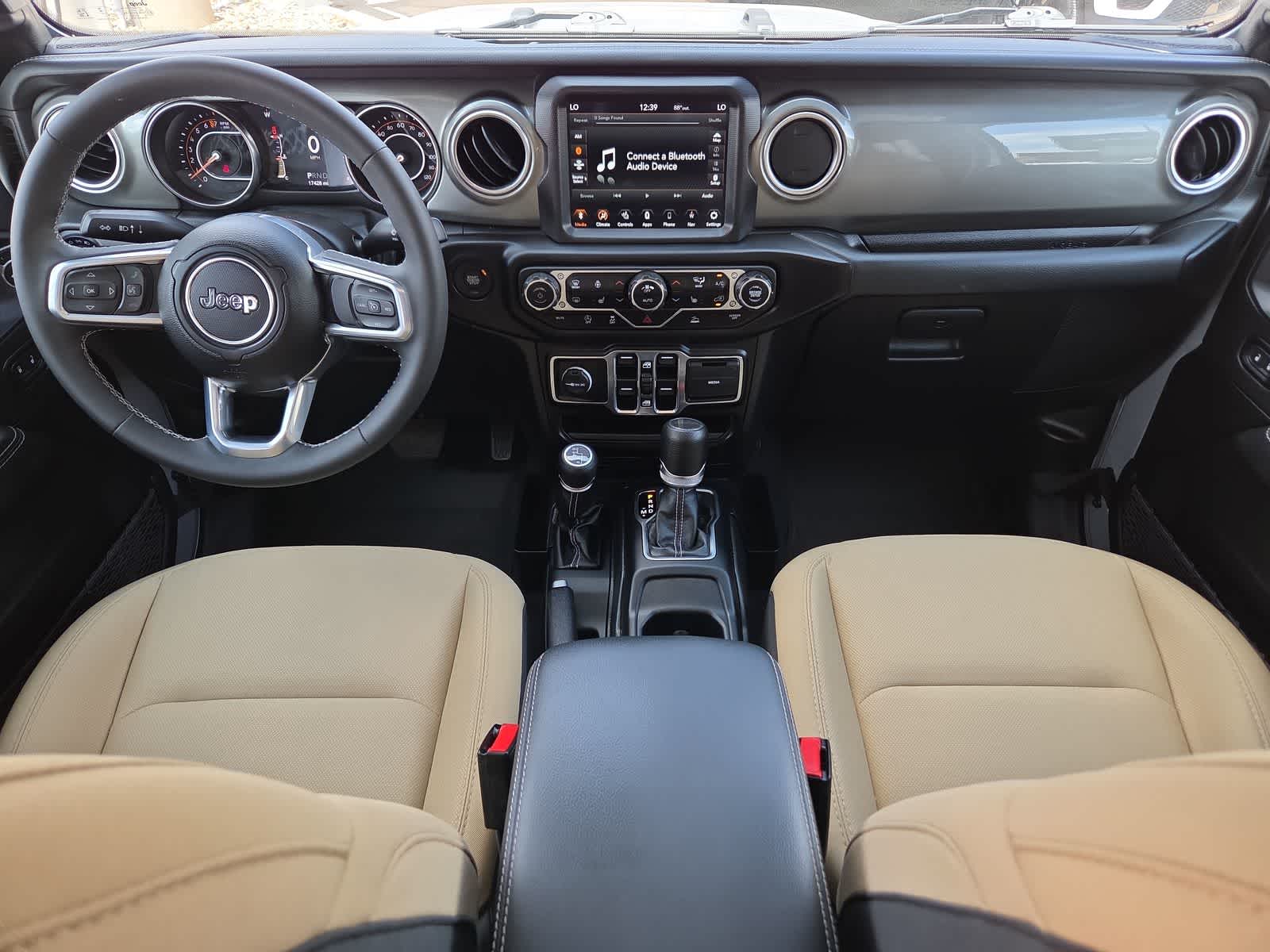 Thumbnail: 2023 Jeep Gladiator - 14