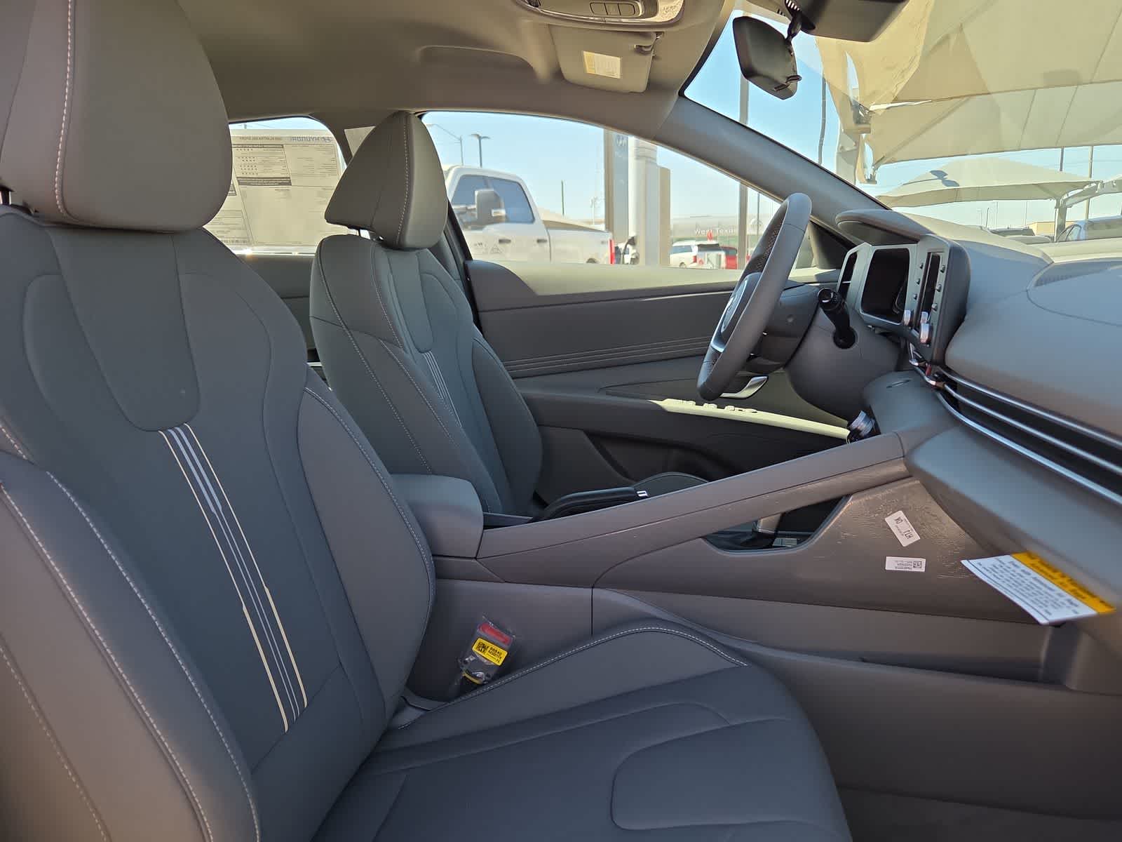 Thumbnail: 2026 Hyundai Elantra - 18