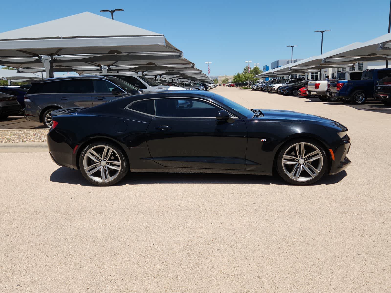 Thumbnail: 2016 Chevrolet Camaro - 9