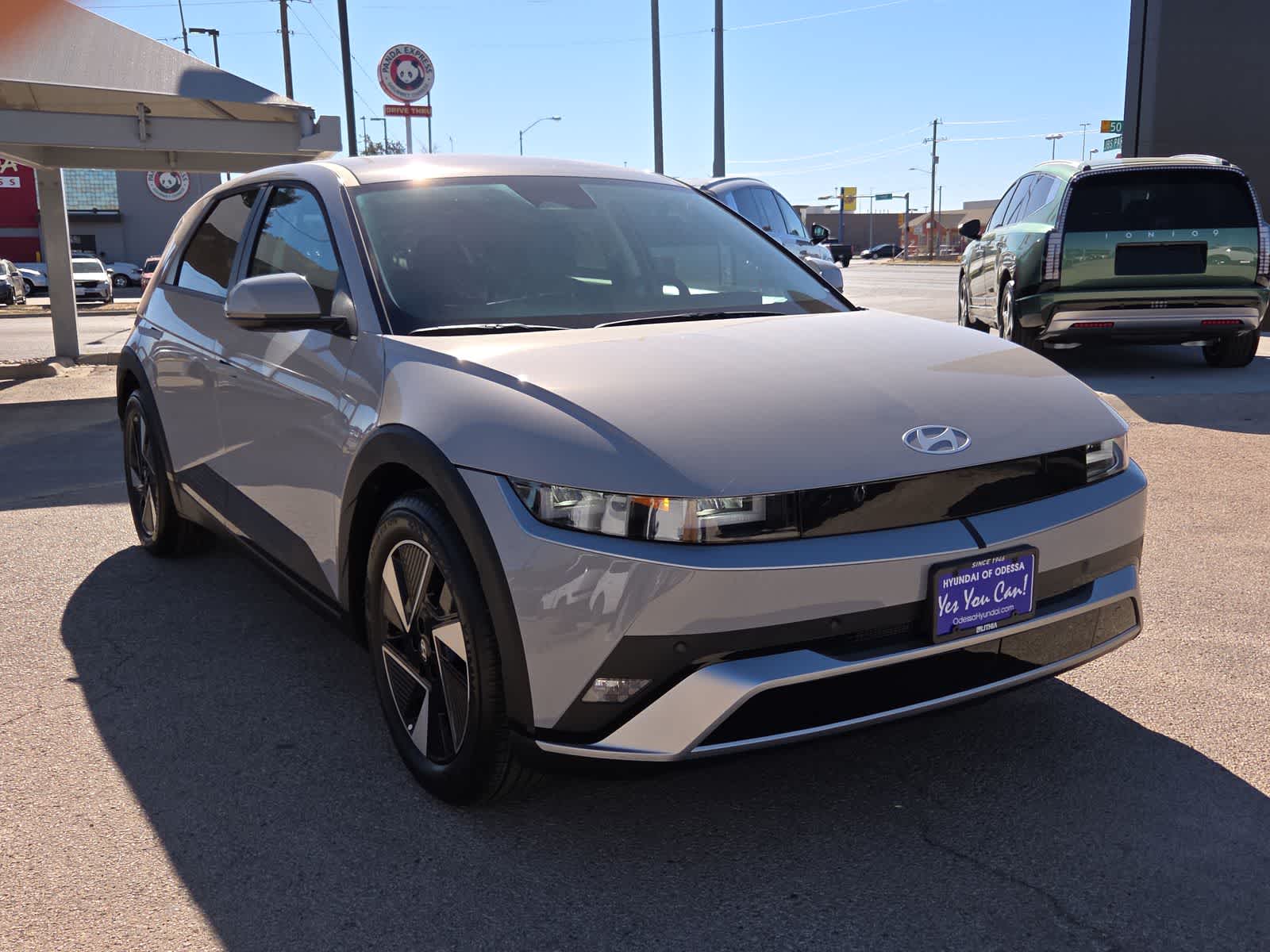 Thumbnail: 2026 Hyundai Ioniq 5 - 14