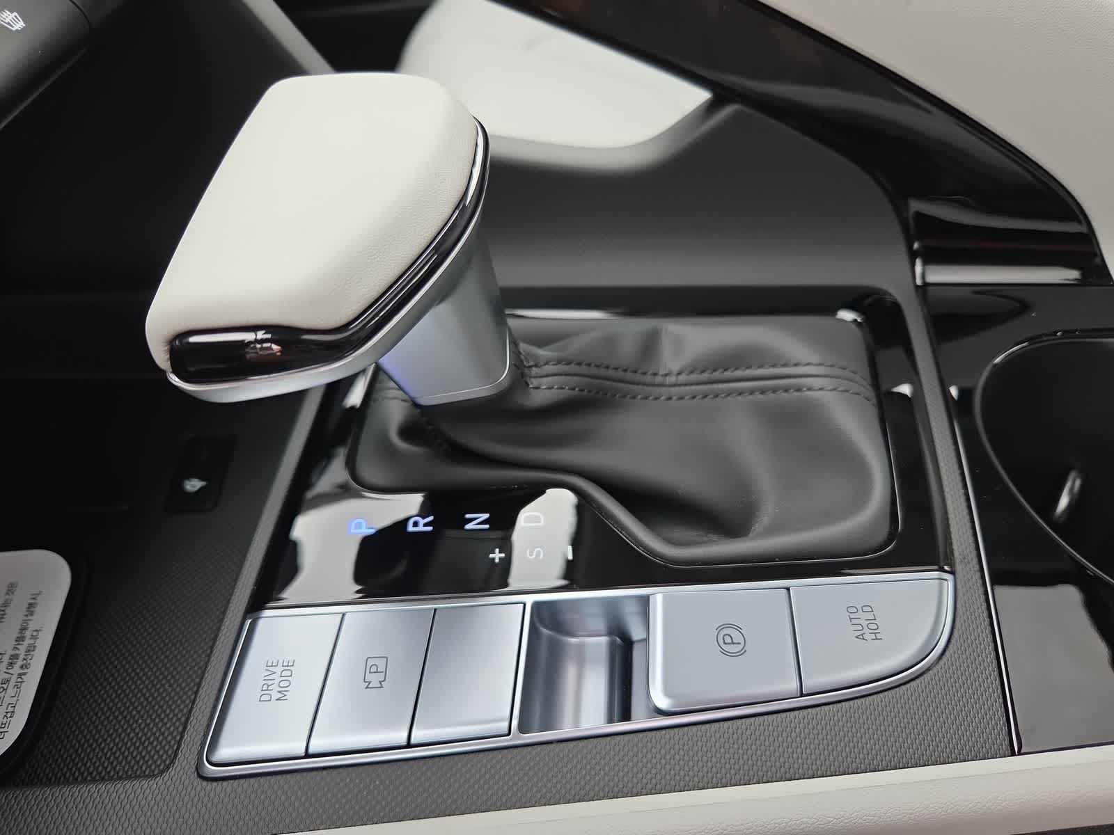 Thumbnail: 2026 Hyundai Elantra - 21