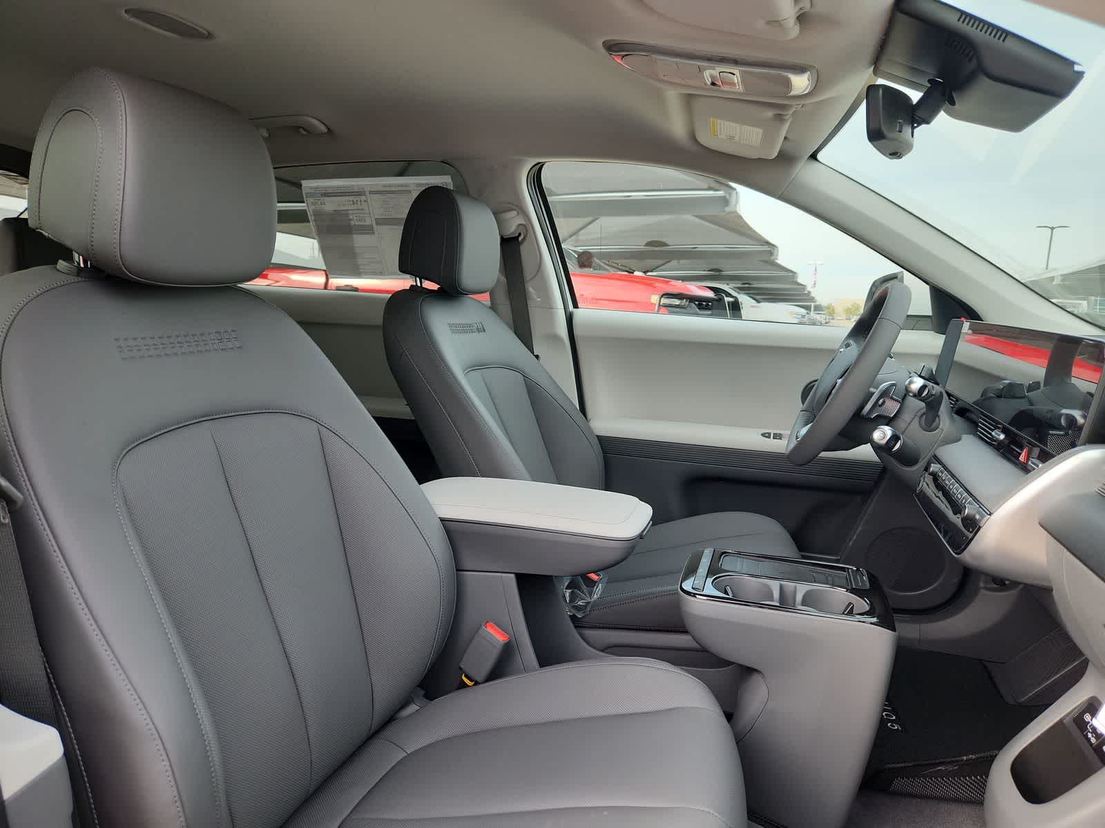 Thumbnail: 2026 Hyundai Ioniq 5 - 18