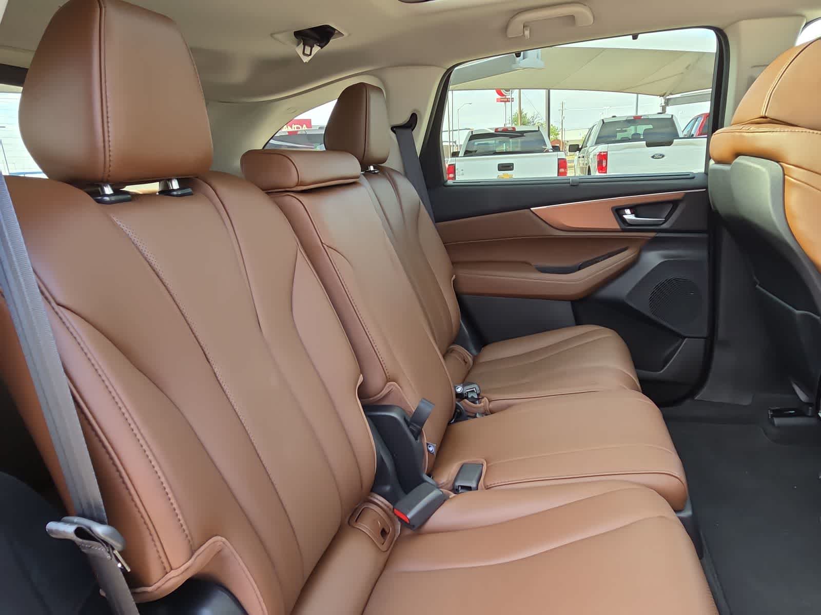 Thumbnail: 2024 Acura MDX - 17