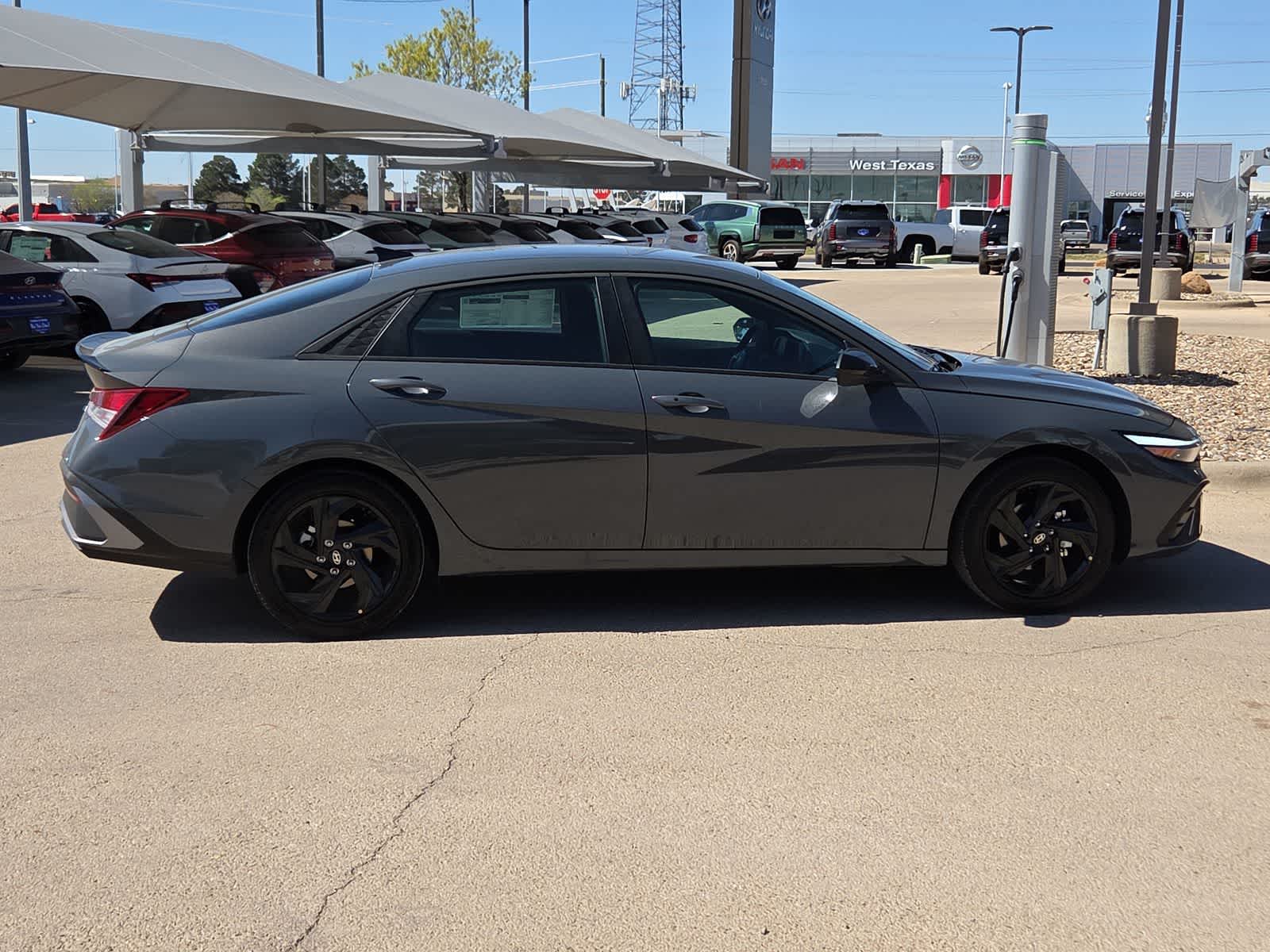 Thumbnail: 2026 Hyundai Elantra - 9