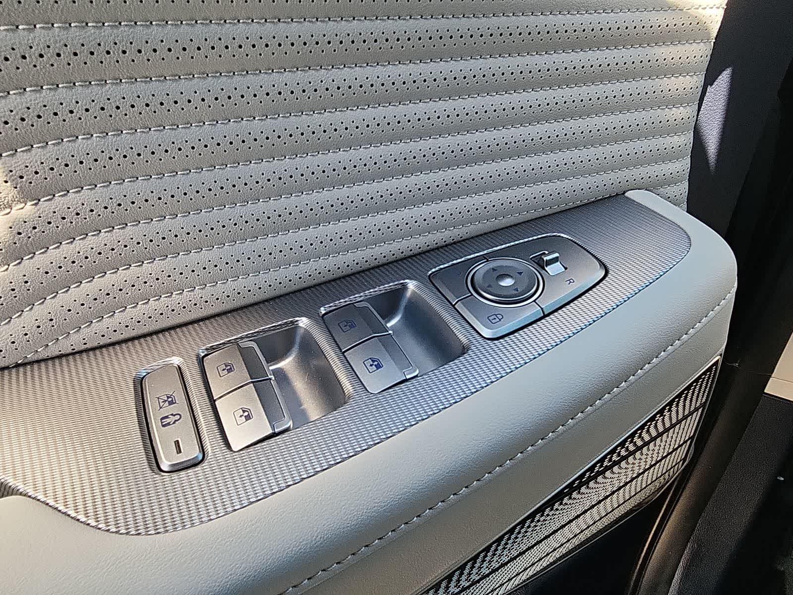 Thumbnail: 2024 Hyundai Palisade - 14