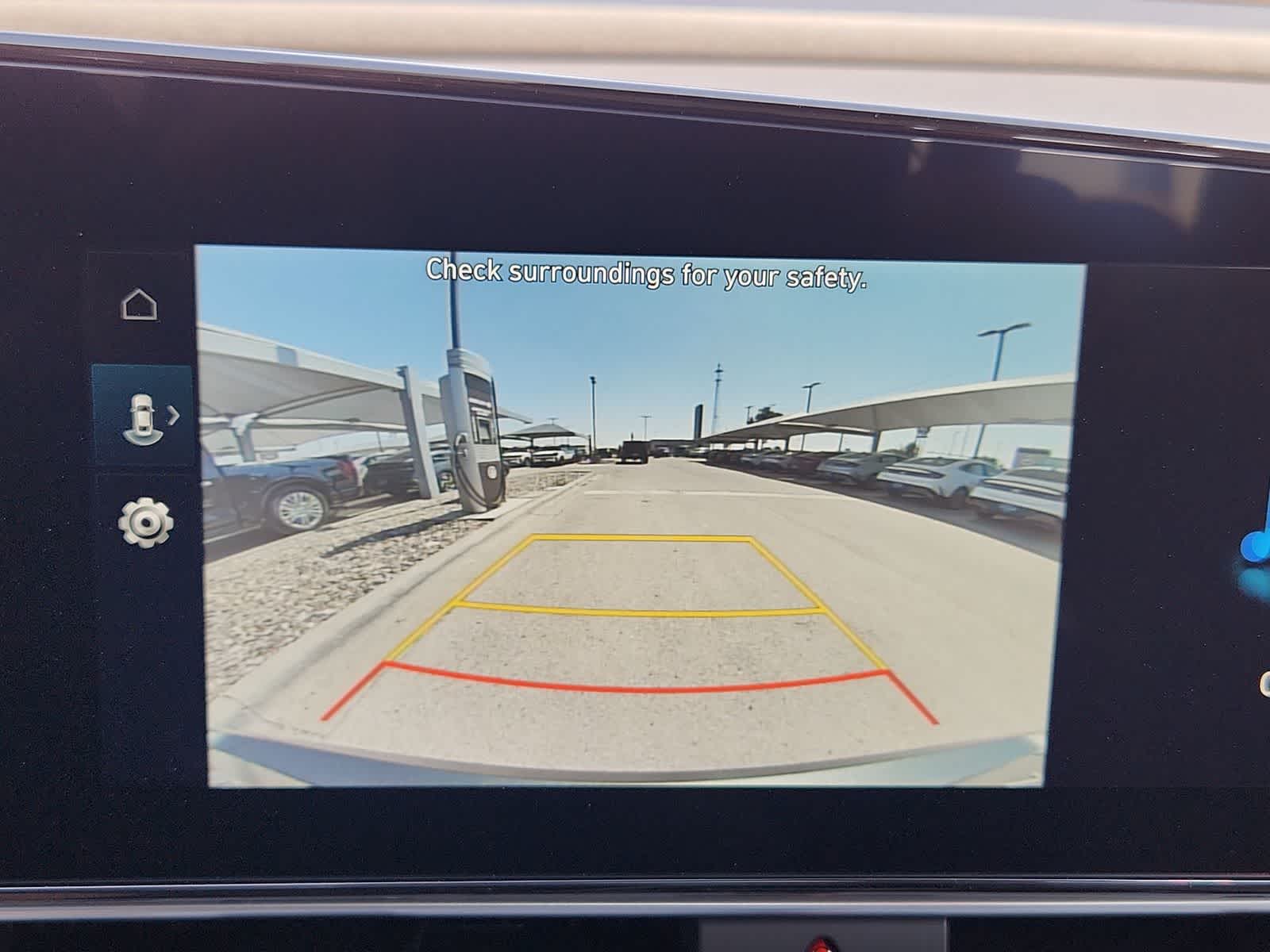 Thumbnail: 2025 Hyundai Elantra - 25