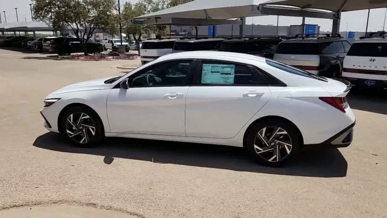 Thumbnail: 2025 Hyundai Elantra - 5