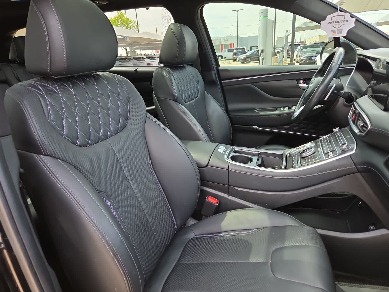 Thumbnail: 2021 Hyundai Santa Fe - 18