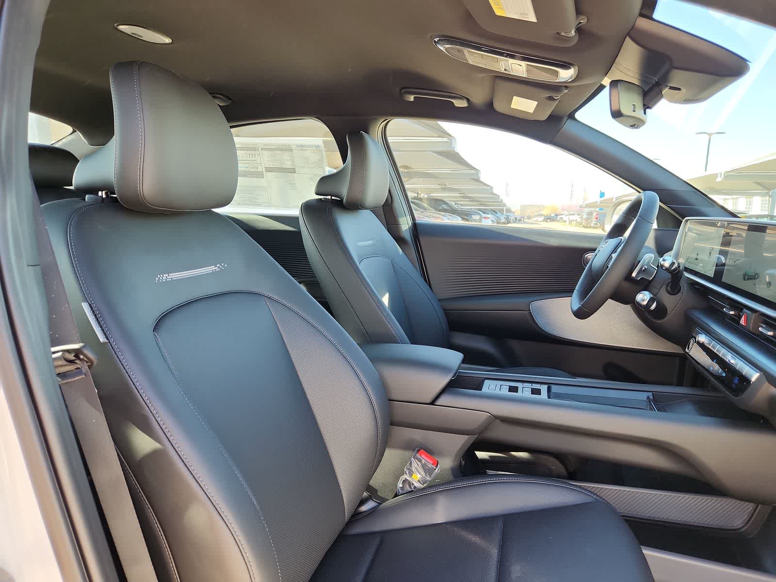 Thumbnail: 2025 Hyundai Ioniq 6 - 22