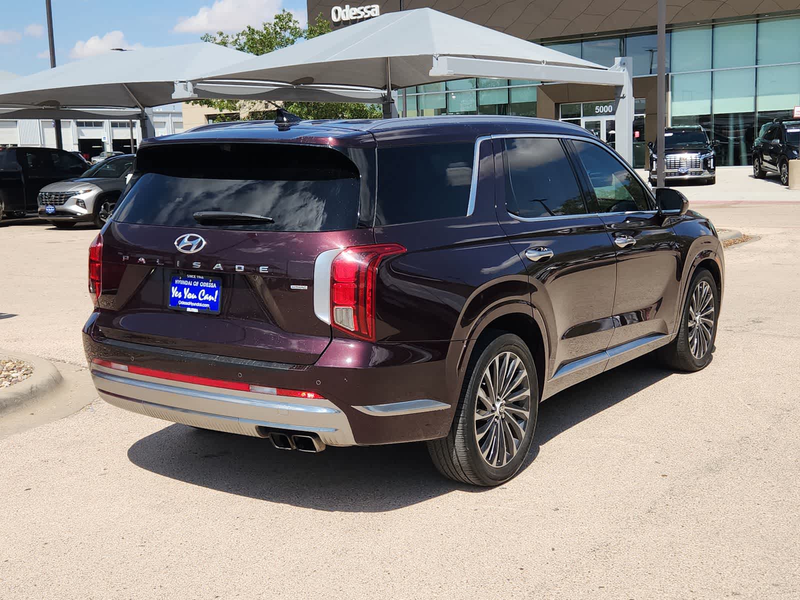 Thumbnail: 2023 Hyundai Palisade - 8