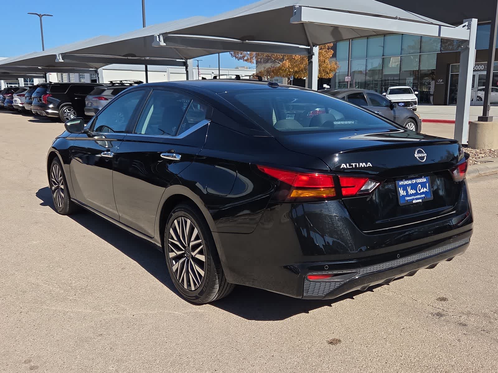 Thumbnail: 2024 Nissan Altima - 12