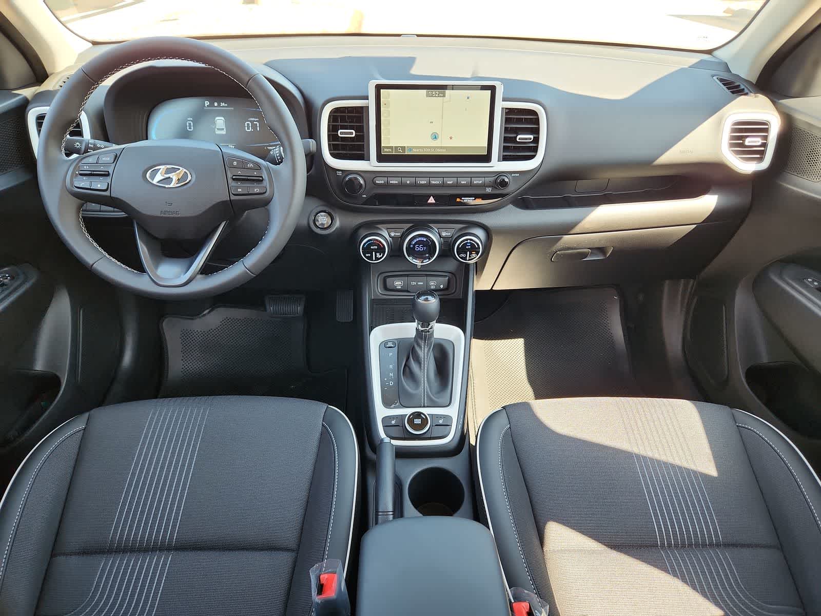 Thumbnail: 2025 Hyundai Venue - 14