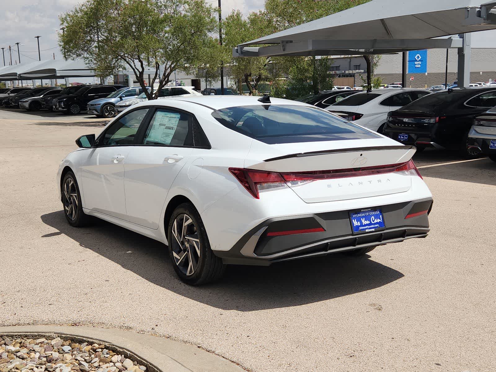 Thumbnail: 2025 Hyundai Elantra - 6