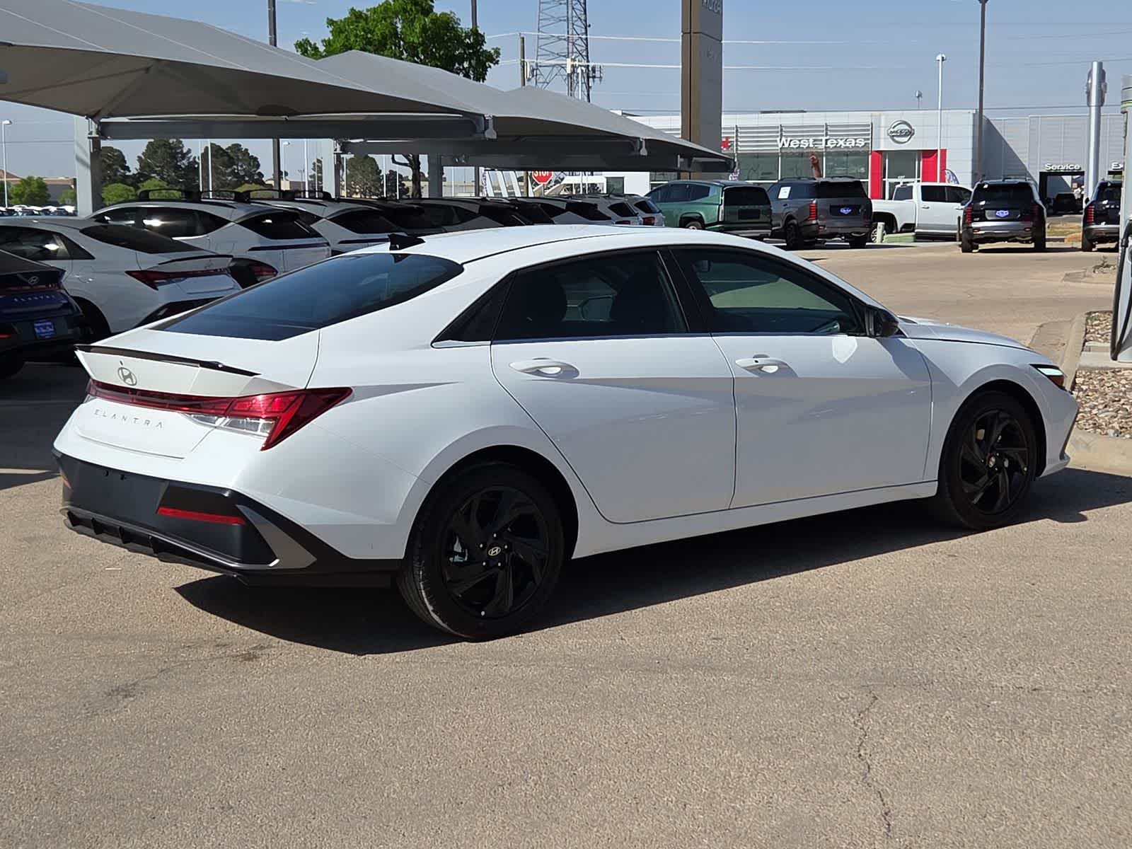 Thumbnail: 2026 Hyundai Elantra - 8