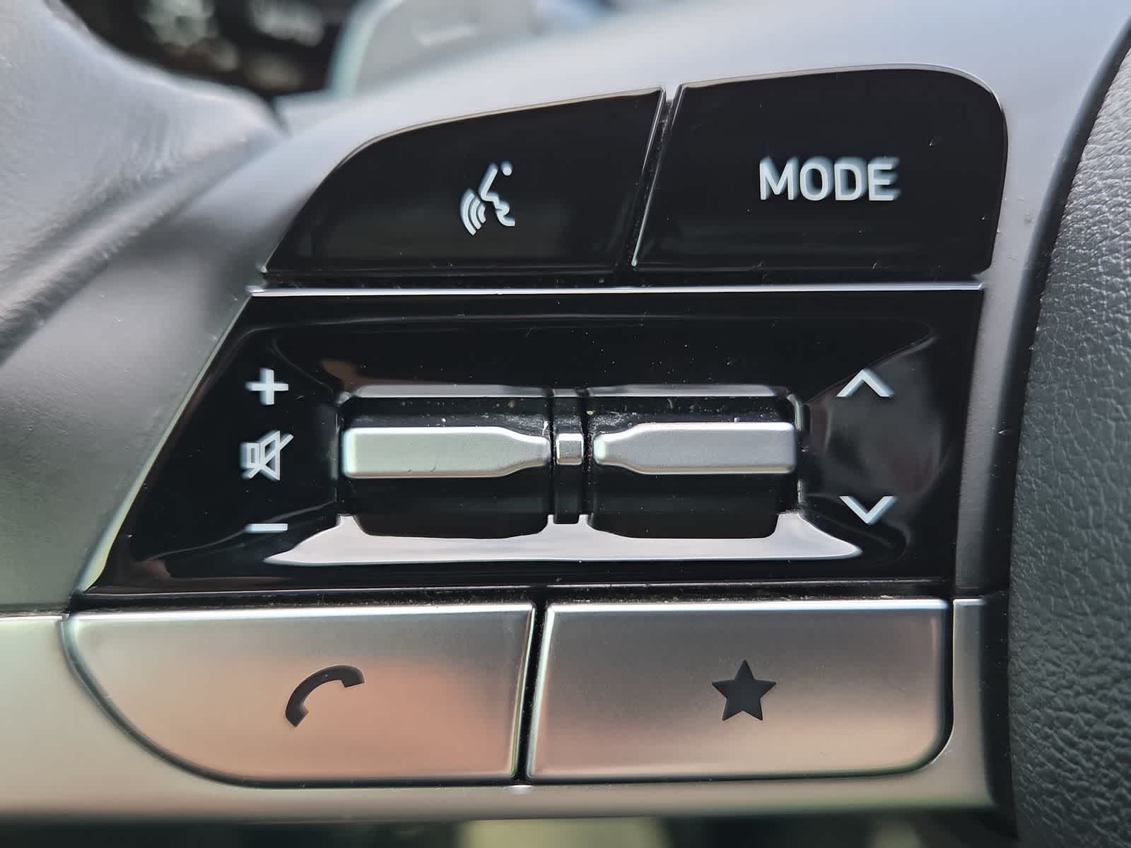 Thumbnail: 2023 Hyundai Santa Cruz - 23