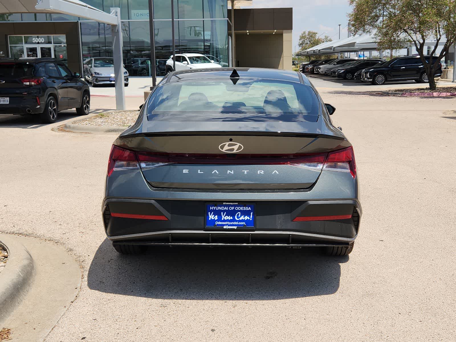 Thumbnail: 2025 Hyundai Elantra - 7