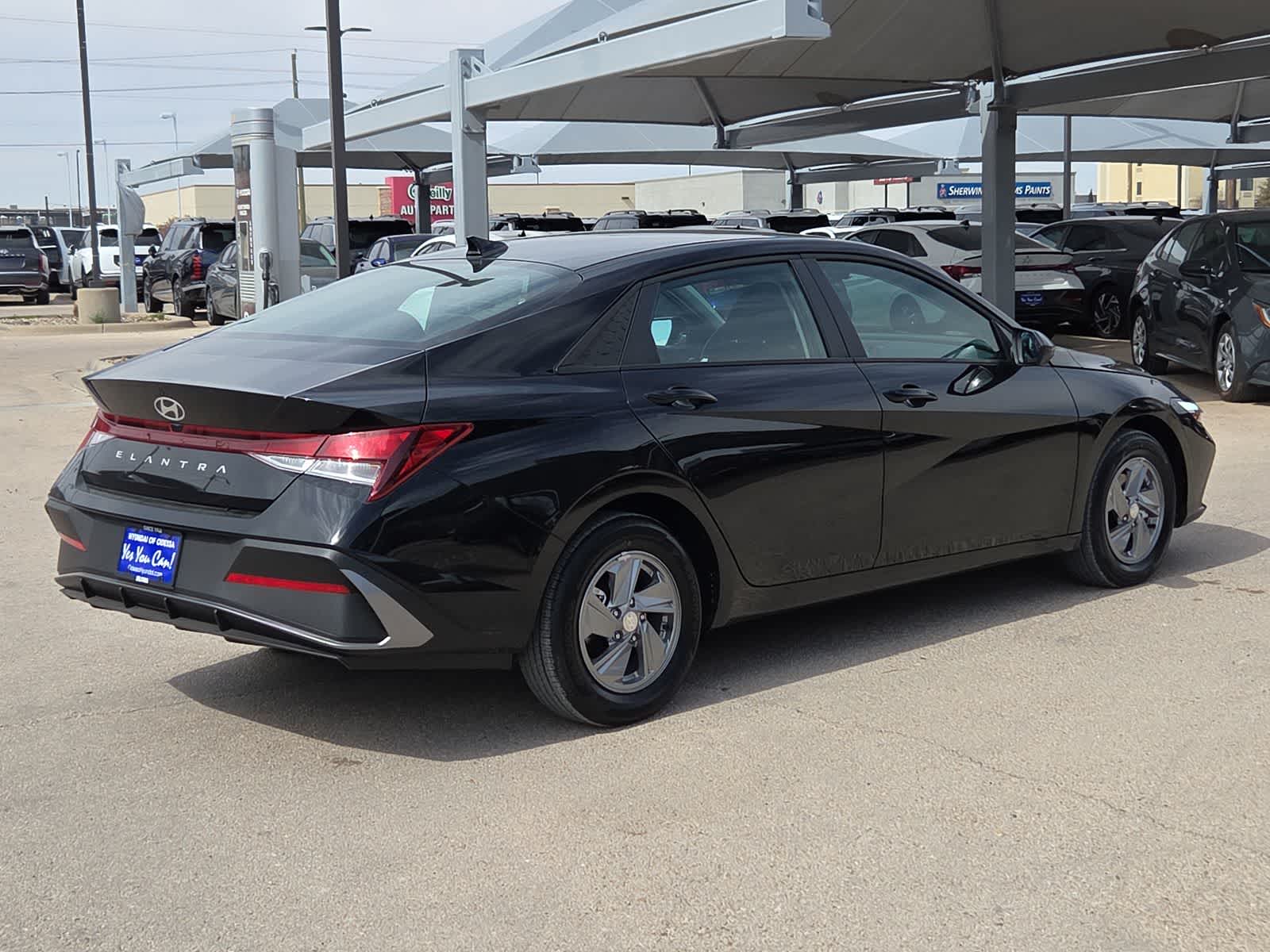 Thumbnail: 2026 Hyundai Elantra - 8