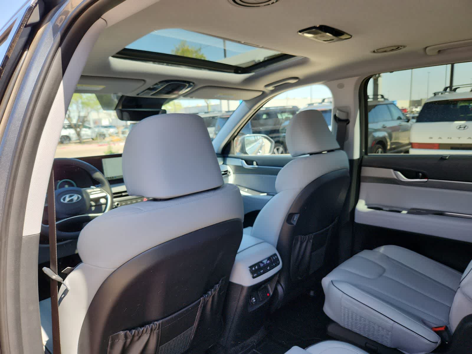 Thumbnail: 2025 Hyundai Palisade - 20