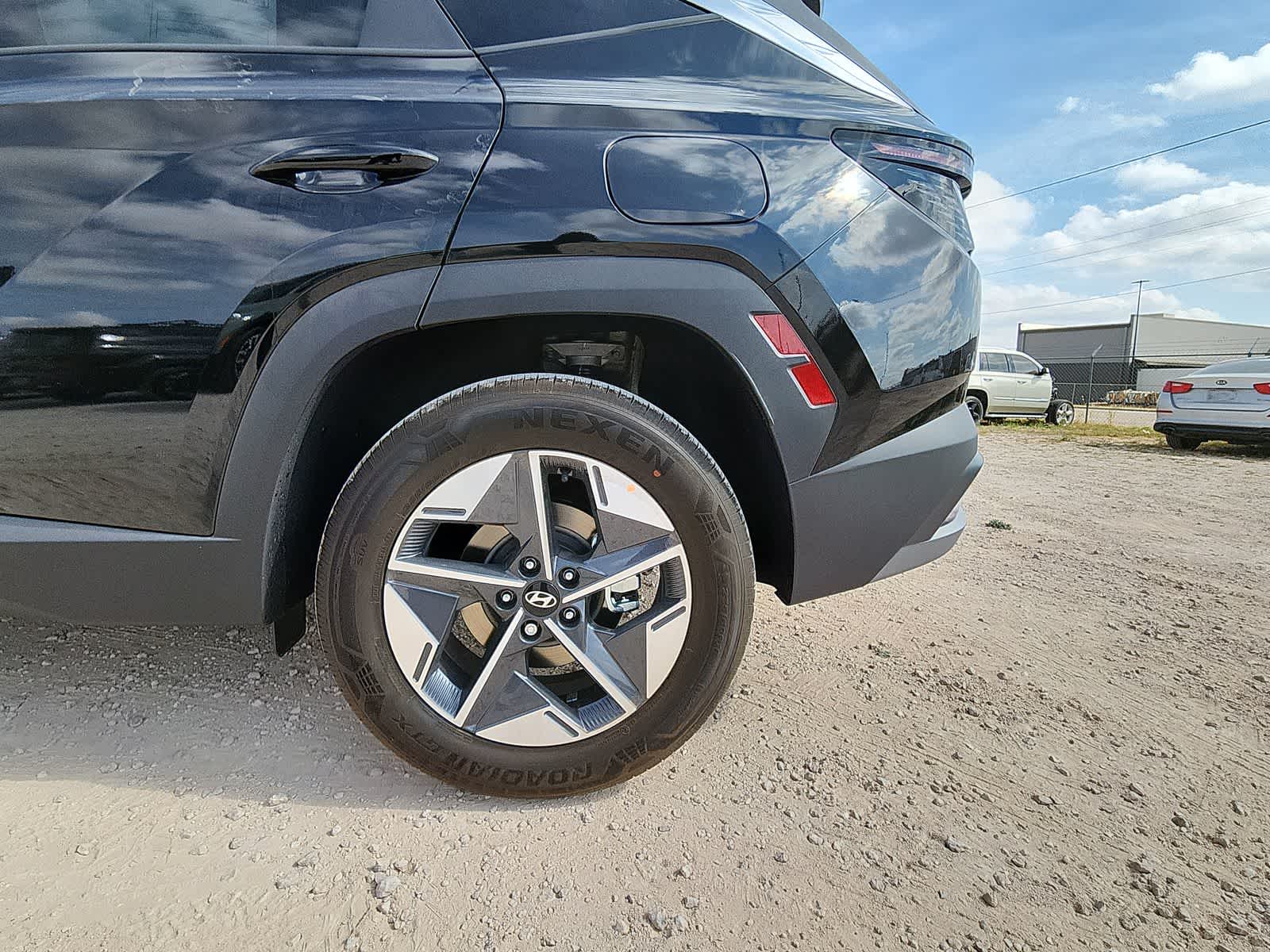 Thumbnail: 2025 Hyundai Tucson - 19